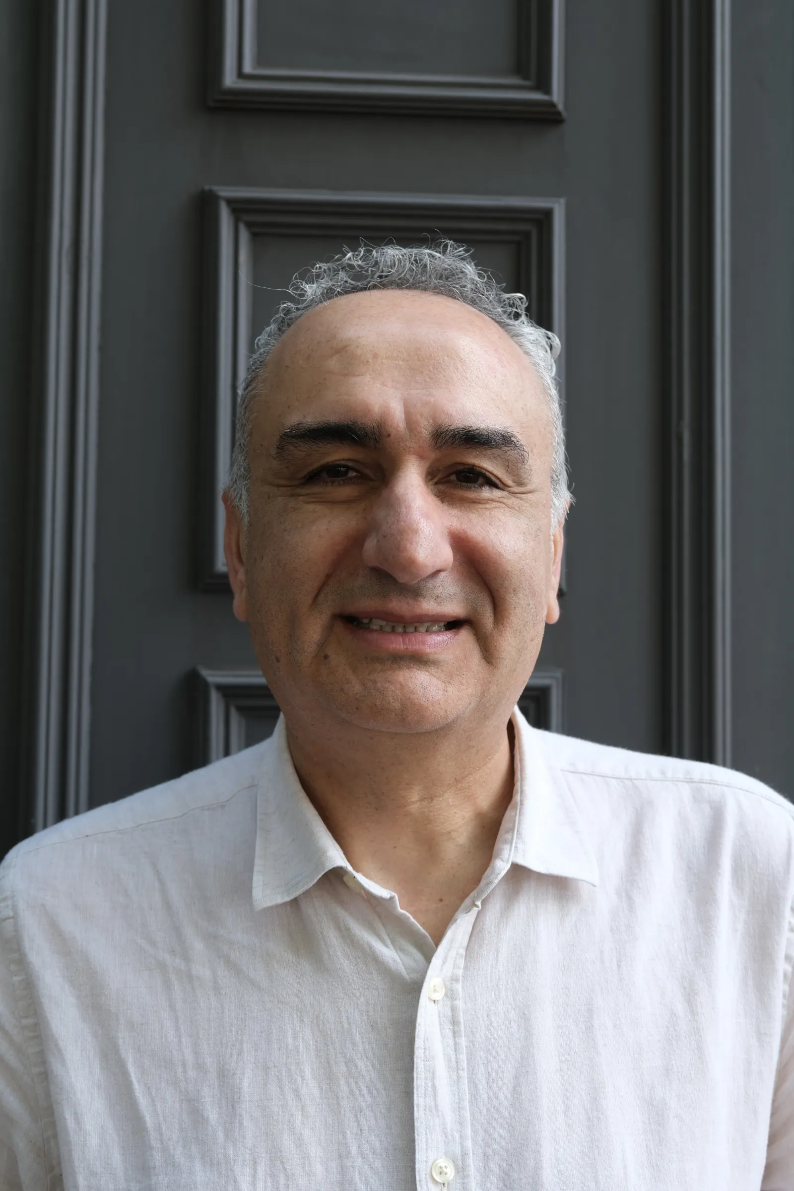Dr Behrouz Nabavi, Consultant Psychiatrist and Medical Director